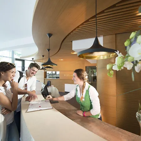 Hotel Vier Jahreszeiten Loipersdorf 4*