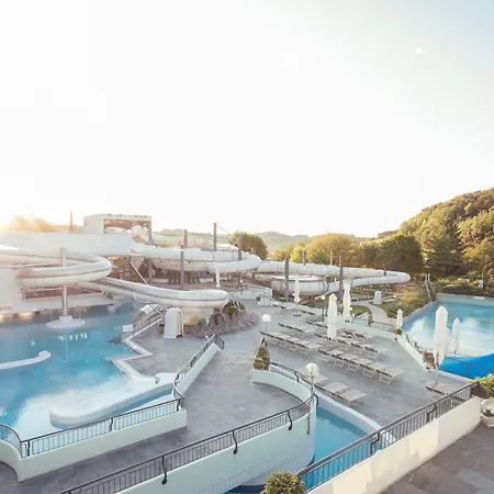 Hotel Vier Jahreszeiten Loipersdorf 4*