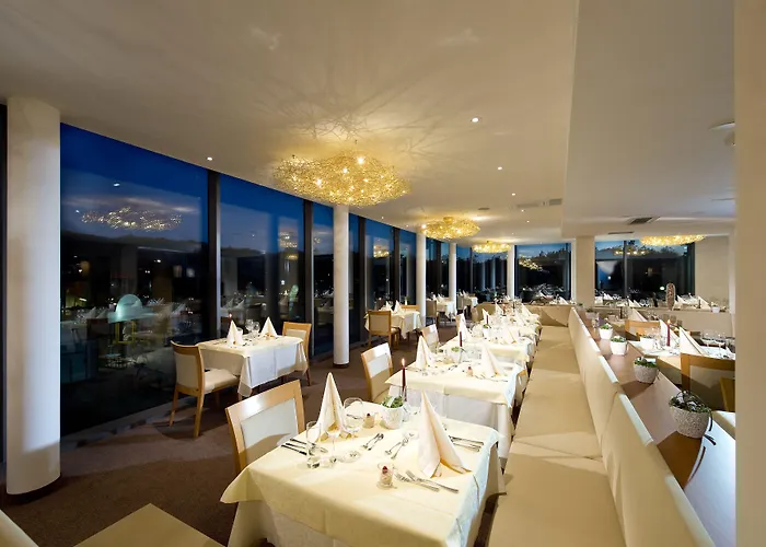 洛伊佩尔斯多夫四季酒店 4* Fürstenfeld