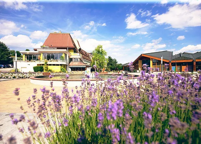 洛伊佩尔斯多夫四季酒店 Fürstenfeld